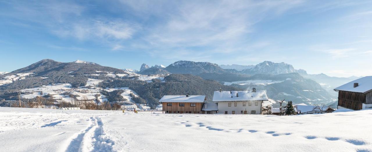 Schweiggerhof -Agriturismo- Farm Holidays Villandro Exterior foto